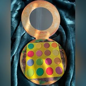 GLAMLITE BURGER PALETTE - Bright Eyeshadow Makeup Palette